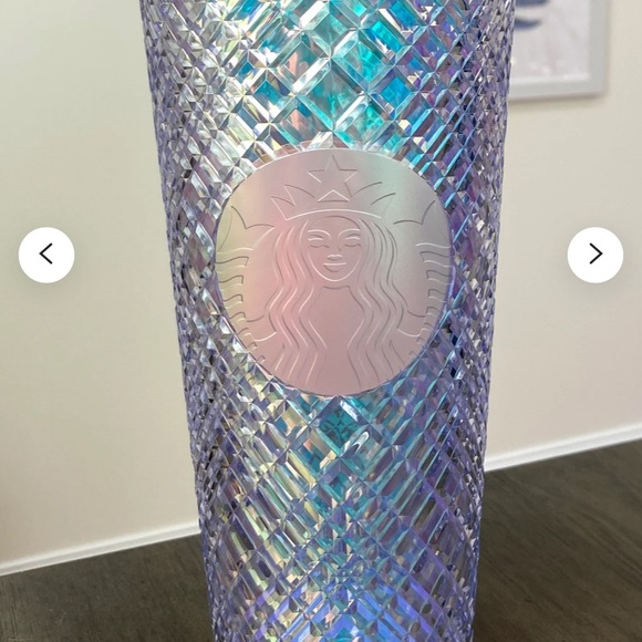 2022 Starbucks Holiday Crystal Iridescent Jeweled
Venti Cup - Picture 3 of 3